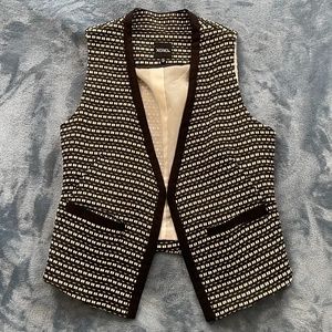 XOXO Black and White vest